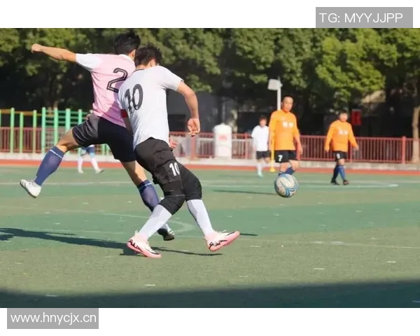 相约足球激情四溢一起感受绿茵场上的友谊与梦想